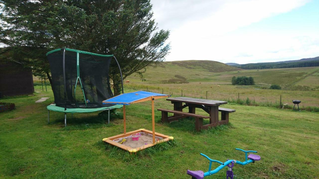 Scotland Paradise Relax Accommodation By Shooting Club Kirriemuir Balintore  Экстерьер фото